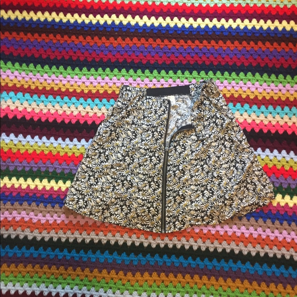 🌼Daisy Zipper Skater Skirt🌼